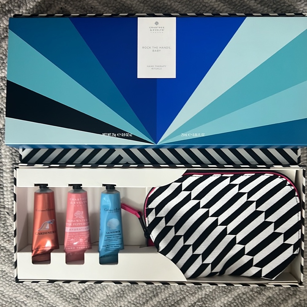 Crabtree and Evelyn London “Rock the Hands, Baby” Hand Lotion Set